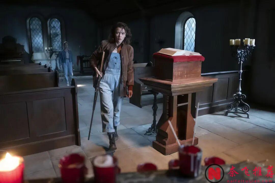 被称为：现象级的恐怖Netflix神剧《鬼入侵/阴宅异事》,真的生猛到极点！