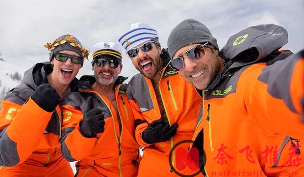 豪斯醫生當“通緝犯”；《繼承之戰》“續集”諷刺現實科技巨頭