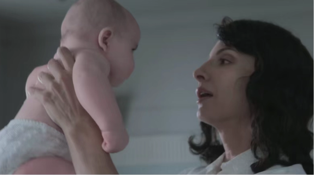 這部西班牙懸疑劇《紅色聖女》真是令人窒息，後勁太大了