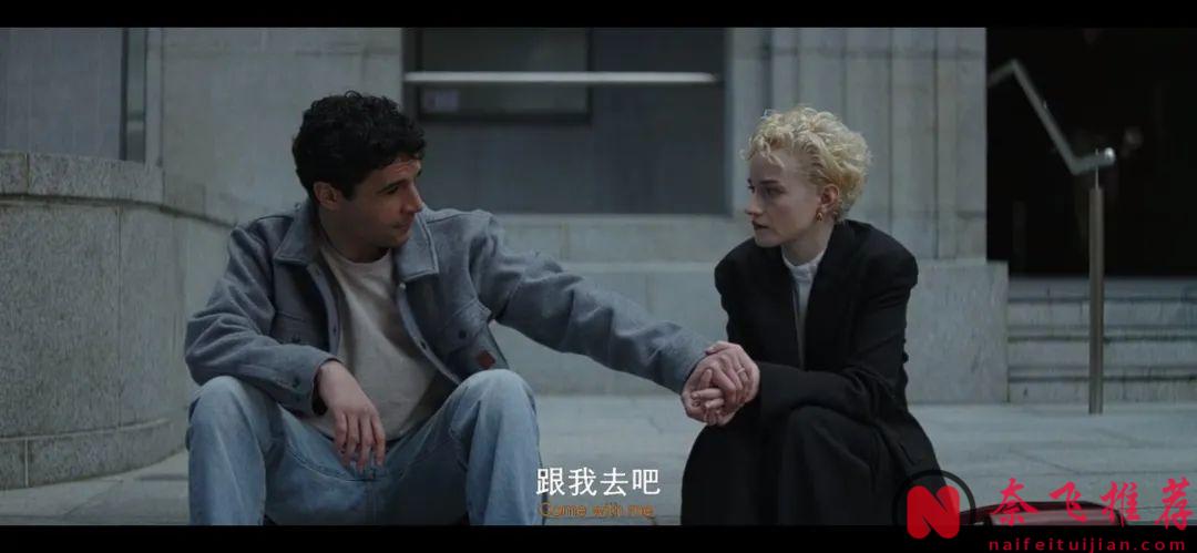 避坑！这部烂片《狼人/狼男》浪费了一个本可以有深度的题材