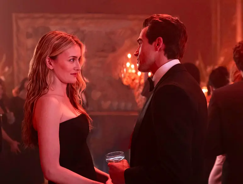 《爱情故事：小约翰·肯尼迪与卡罗琳·贝塞特/美国爱情故事》一集爆，这对顶流夫妻的瓜太美太痛了