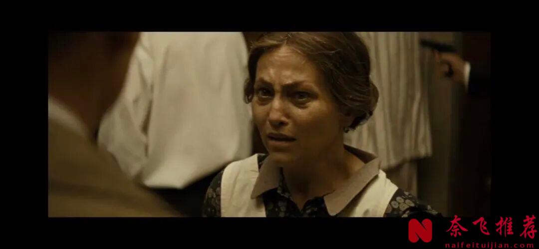 这部二战题材高分电影《类人猿行动/猿人》将二战史上最孤独、最惨烈、最震撼的暗杀行动表现的淋漓尽致