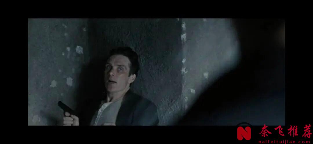 这部二战题材高分电影《类人猿行动/猿人》将二战史上最孤独、最惨烈、最震撼的暗杀行动表现的淋漓尽致