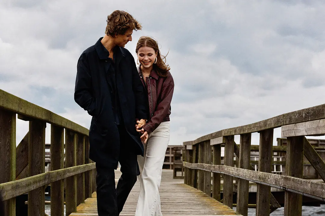 Netflix瑞典犯罪劇《一個近乎正常的家庭》：最危險的地方，不是黑暗的街角，而是你以為安全的家