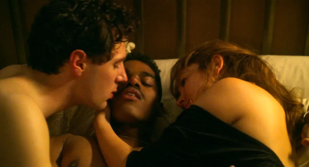 混亂的愛戀，法國浪漫情慾新作《愛的時光》！