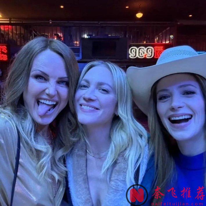 口碑与收视双赢，Netflix官宣《狩猎妻子》第二季续订！