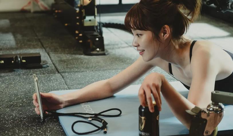 尺度够顶，无视三观，不顾道德，连刷8集的惊悚韩剧「命定之人」，刺激！