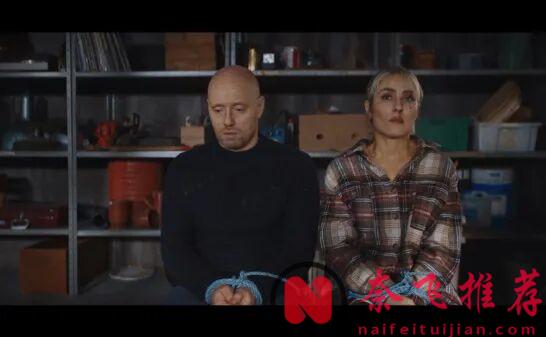 全程高能，反轉不斷，這部黑色幽默R級片《在糟糕的日子裏/致命之旅》從頭爽到尾！