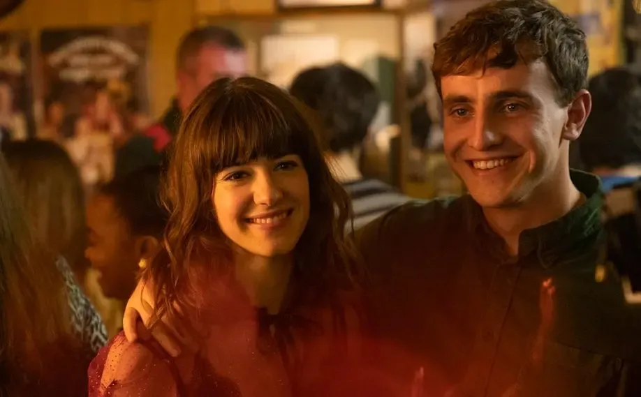 不要因为尺度，误解了这部高分剧《正常人/普通人类》，因为它修复了我的爱情观！