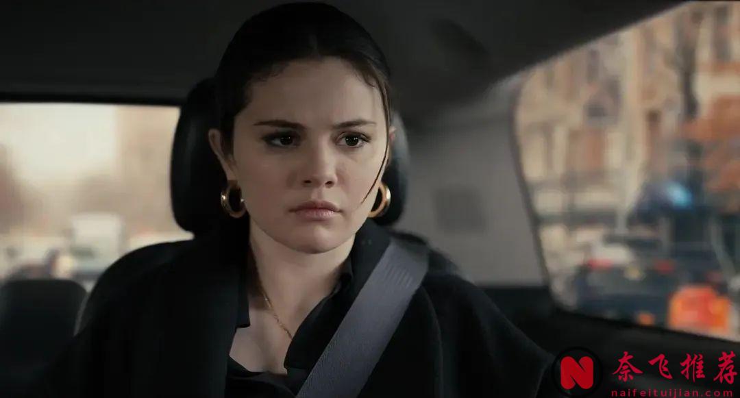 这部老少搭档好莱坞复古探案喜剧《大楼里只有谋杀/破案三人行》 第四季已上线！