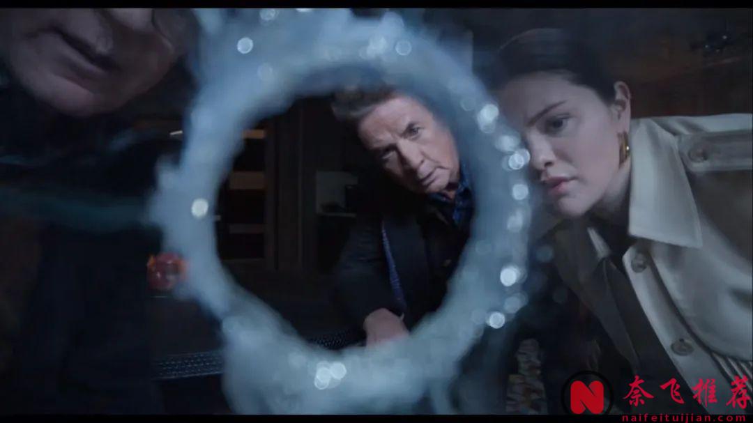 这部老少搭档好莱坞复古探案喜剧《大楼里只有谋杀/破案三人行》 第四季已上线！