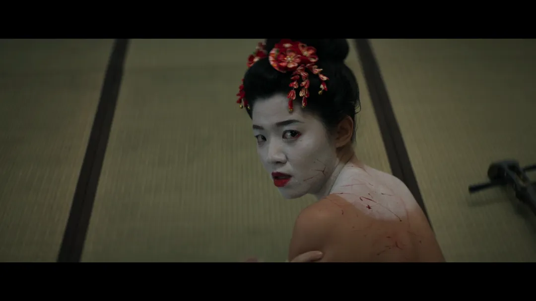 Netflix印尼拳拳到肉的最新动作爽片《叛影浪客》，复仇战姬所向披靡！