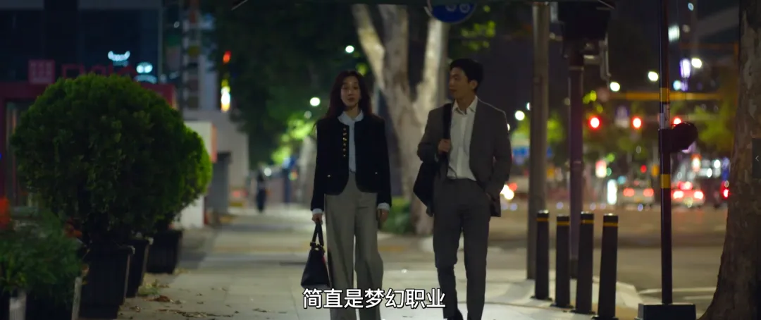 年下、师生恋、极限拉扯，这部大师操刀下的韩剧《毕业》太刺激了！