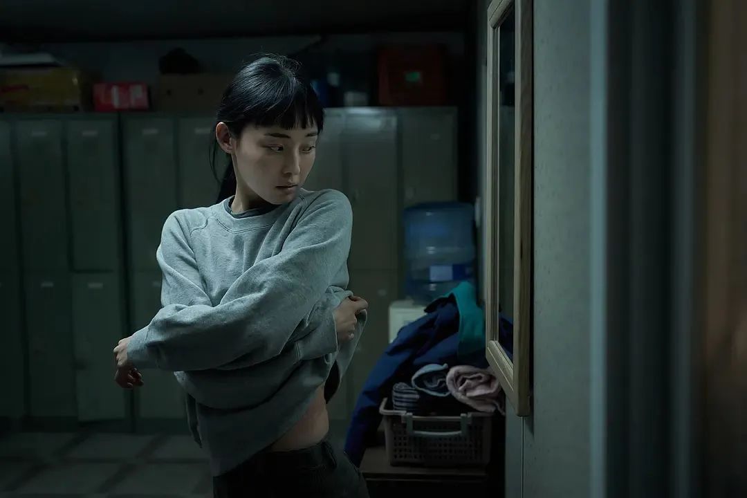 Netflix新劇題材《寄生獸：灰色部隊》太大膽？小心被和諧！
