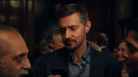 R级尺度，神颜暴击，这部网飞爽剧《情劫/禁忌痴恋》的亮点让你欲罢不能