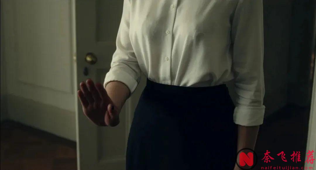 R级尺度，神颜暴击，这部网飞爽剧《情劫/禁忌痴恋》的亮点让你欲罢不能