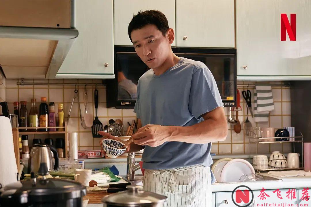 每天笑脸相迎的夫妻却是精英特工，韩国版「史密斯夫妇」笑料升级