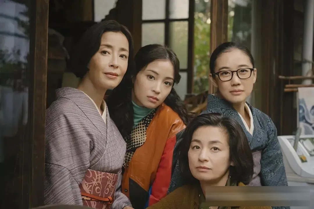 《宛如阿修罗》：是枝裕和把向田邦子重拍了一遍，四姐妹与被忽视的东亚女人