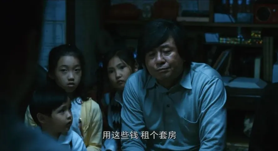 韩国犯罪题材天花板《与犯罪的战争/罪时代》，一部小人物的逆袭发家史！