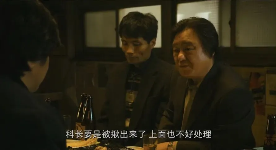 韩国犯罪题材天花板《与犯罪的战争/罪时代》，一部小人物的逆袭发家史！