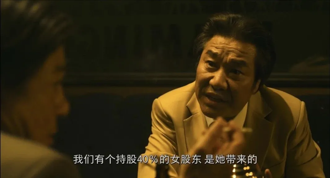 韩国犯罪题材天花板《与犯罪的战争/罪时代》，一部小人物的逆袭发家史！