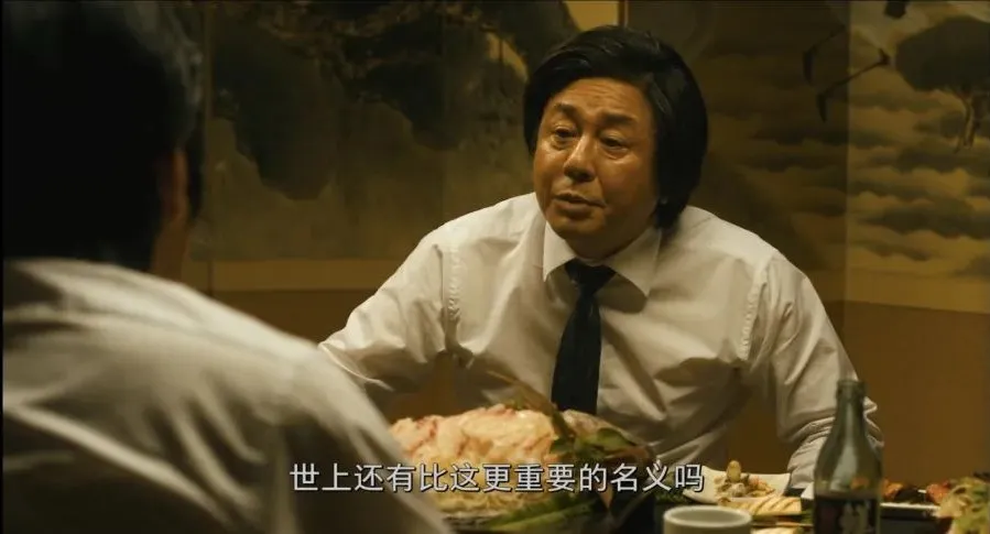 韩国犯罪题材天花板《与犯罪的战争/罪时代》，一部小人物的逆袭发家史！