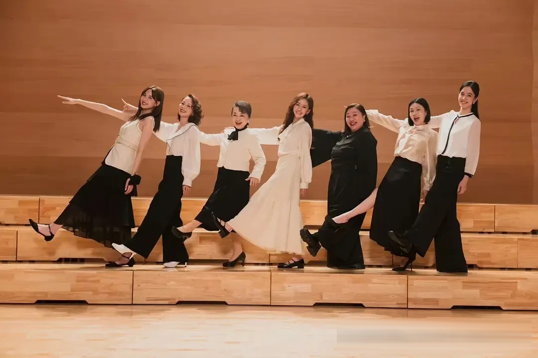 台湾影史华语片票房冠军《阳光女子合唱团》上线 Netflix:陈意涵演活狱中母亲