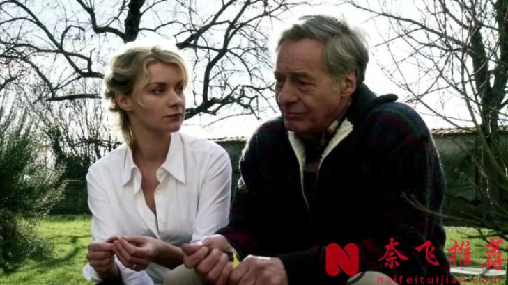 与《爱恋/劲凹3D/性本爱》同类型的5部尺度大胆的法国艺术电影，女主豁出去演绎太绝了！