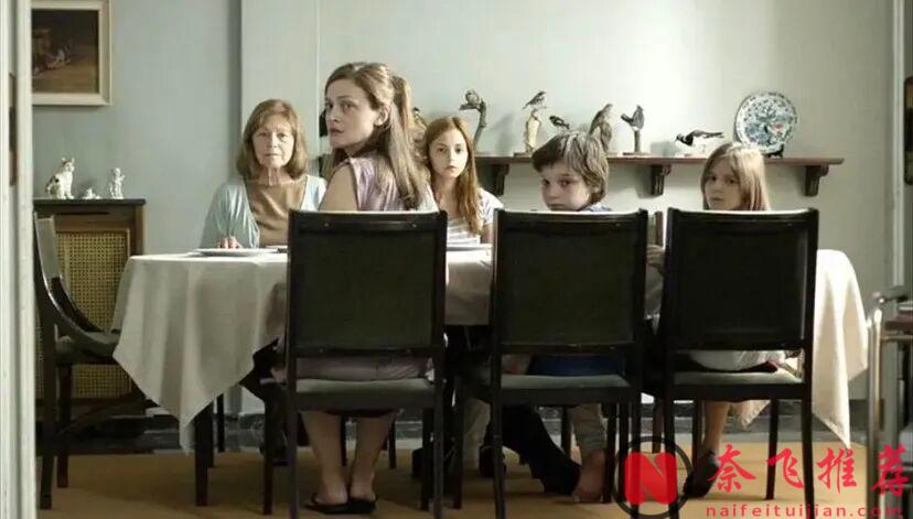 这部惊世骇俗的希腊电影《暴力小姐》，看完整个人都不好了！