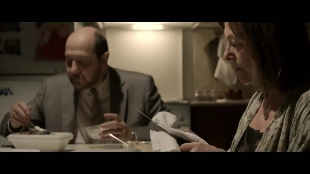 这部惊世骇俗的希腊电影《暴力小姐》，看完整个人都不好了！