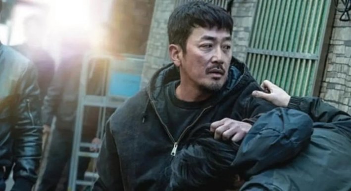 韩国最新犯罪爽片《破碎/杀人预言》，全员恶人高燃复仇，以一敌百