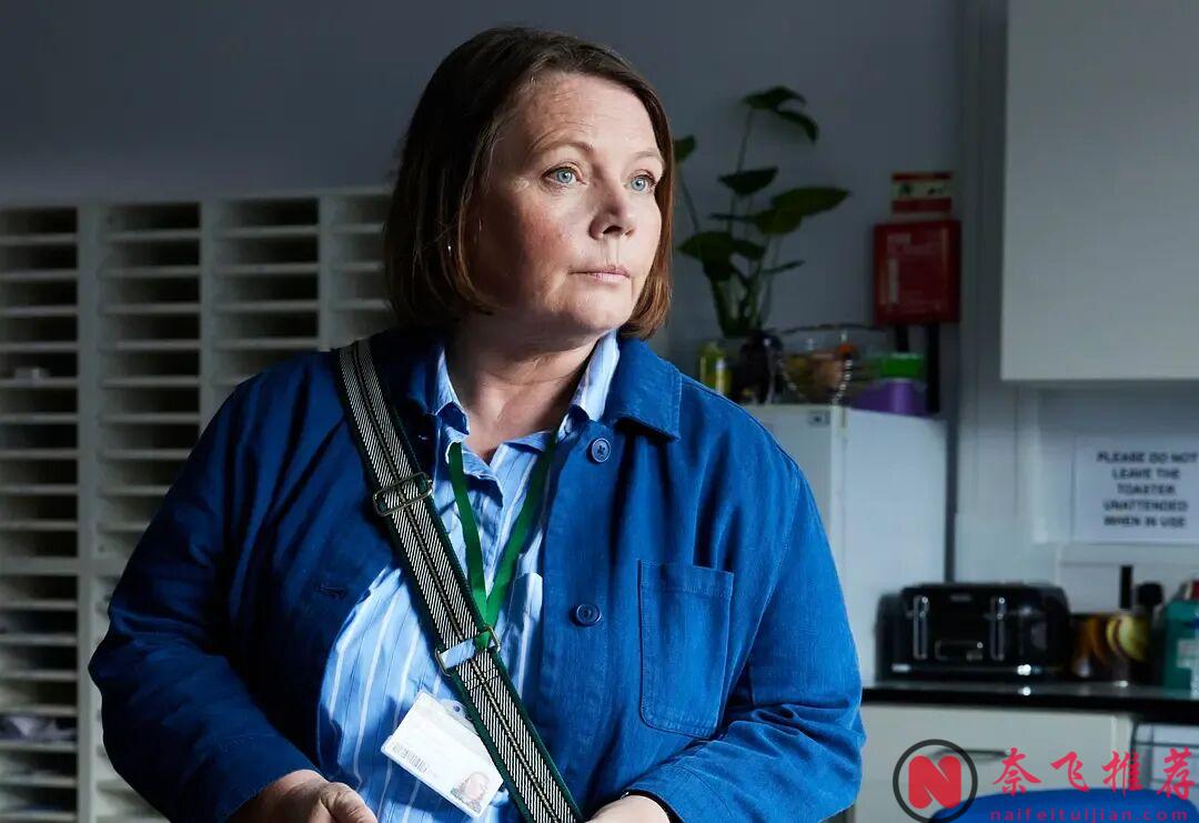 新開播的 9.3 分英劇《潮躁女人/反叛女人/熱潮紅》，憑什麼打破BBC近十年的收視記錄