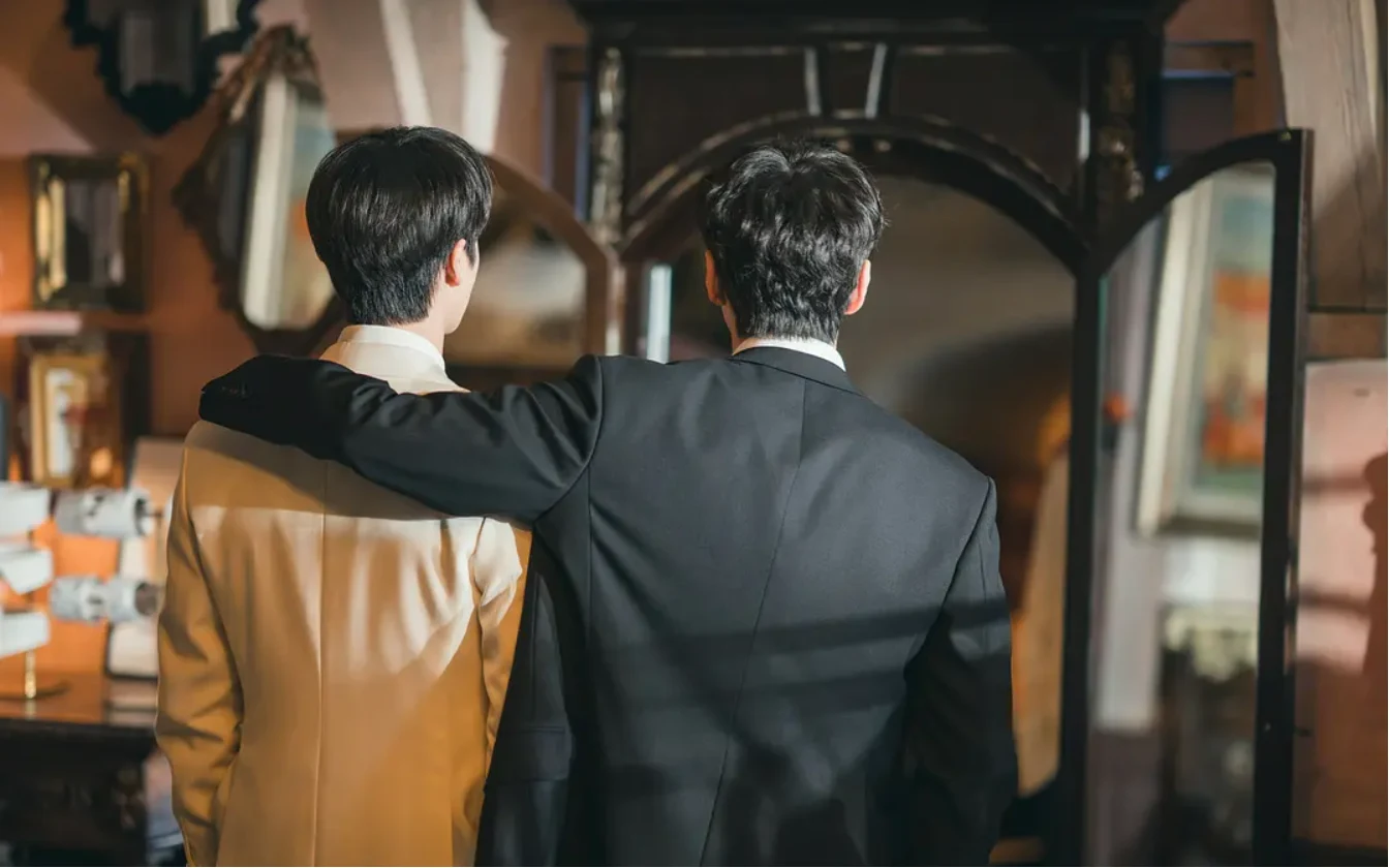 Netflix双男主韩剧《四手联弹》，青春里的嫉妒、崇拜，还有自卑