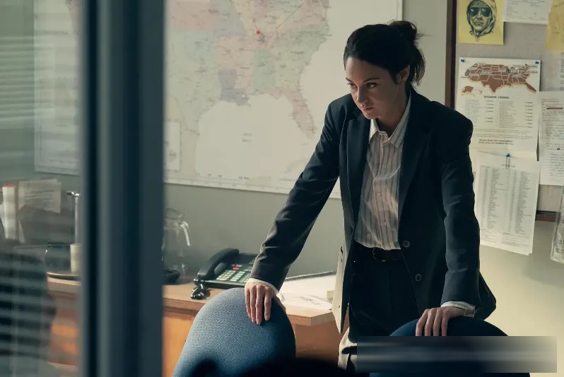 《大学炸弹客》：Netflix真实犯罪电影，回到哈佛与蒙大拿之间