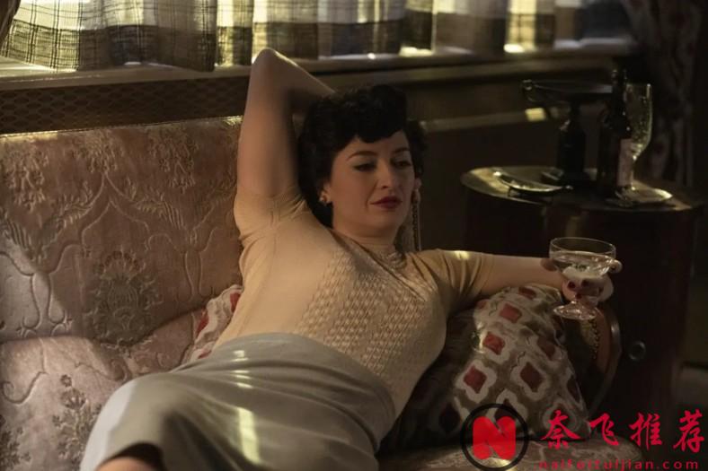 一度熱評9.0高分的 Netflix 鉅作《後翼棄兵/女王的棋局 / 女王的開局》,天才少女國際象棋逆襲之路！