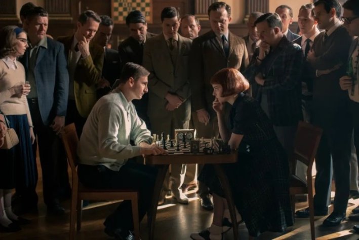 一度热评9.0高分的 Netflix 巨作《后翼弃兵/女王的棋局 / 女王的开局》,天才少女国际象棋逆袭之路！