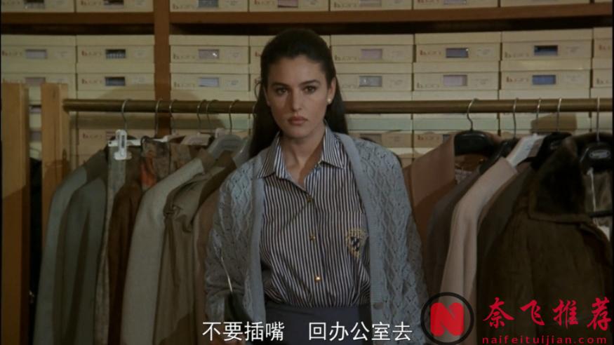 满屏高颜值，这部荒诞的意大利电影《情事》，是女神的成名作品