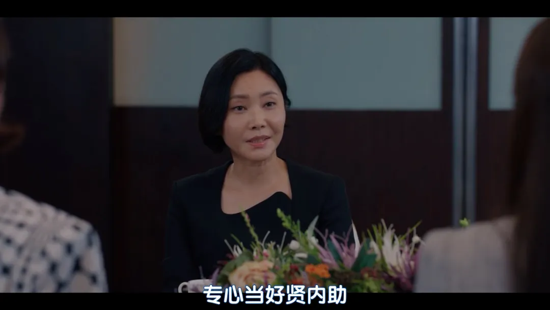 Netflix又一生猛韓劇《現在撥打的電話》，披著懸疑外衣的愛情劇，第一集看完就想追