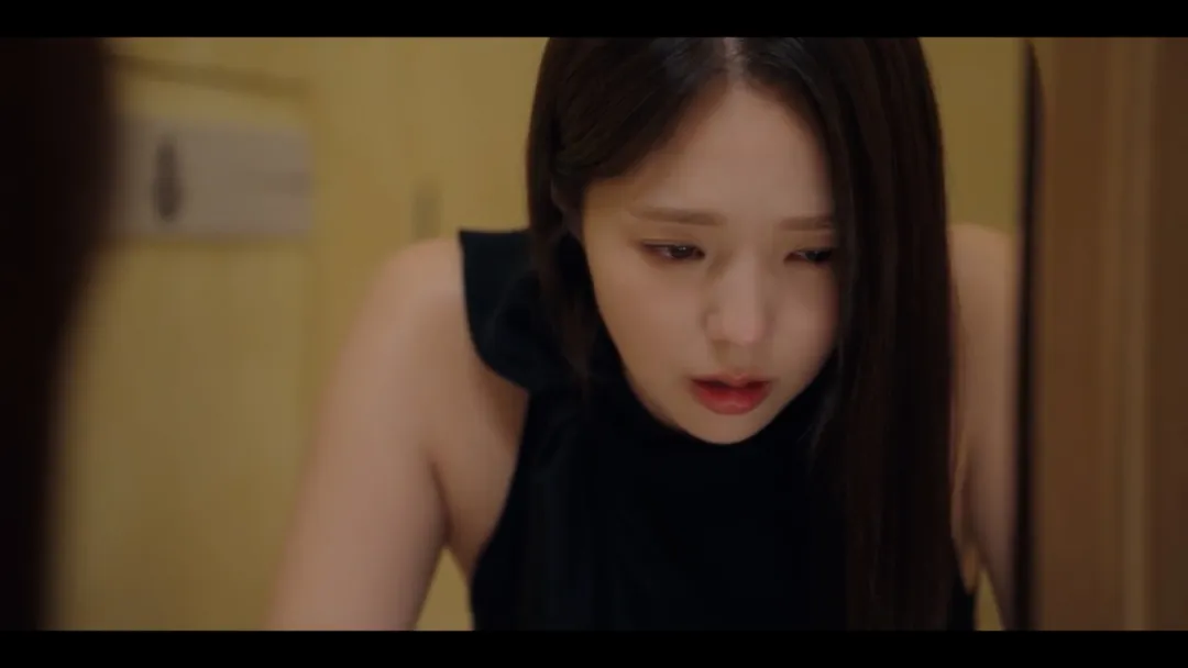 Netflix又一生猛韓劇《現在撥打的電話》，披著懸疑外衣的愛情劇，第一集看完就想追