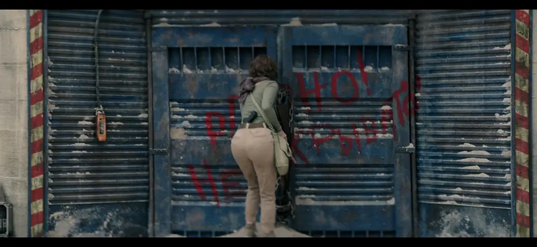 俄羅斯被黑的最慘的一部科幻恐怖電影《巢穴》，地下深淵涌現致命怪物，嗜血虐殺生死難料