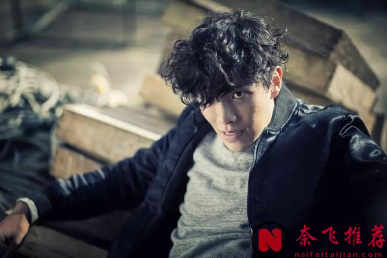 尺度让人咋舌！这部被低估的韩国黑帮片《为了皇帝/王道》，比你想象的更狠