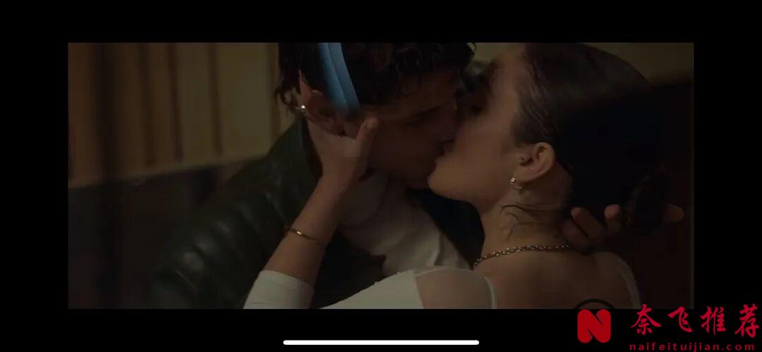 8天冲上Netflix榜首！这段“不良爱恋/不良影响”，甜到窒息，虐到心碎！