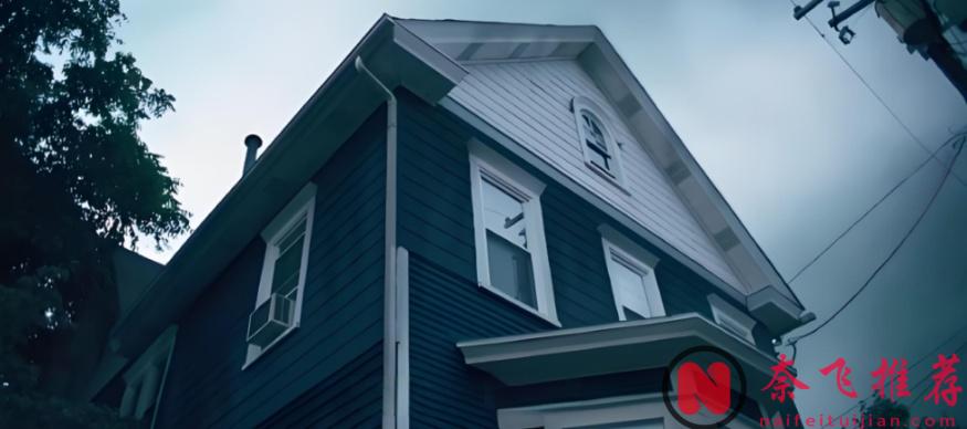 2025最新美国恐怖电影《林荫路825号》，横行50年的诡异别墅到底有多恐怖？一起看看吧！