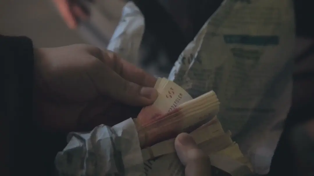 尺度惊艳！最新悬疑韩剧《暴风圈》，男神+女神的卡司太狂了