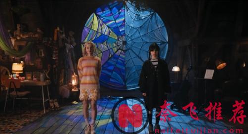 一口气刷完这部五天五千万家庭观看的美剧《星期三》，网飞收视最高的美剧！