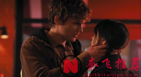 一口气刷完这部五天五千万家庭观看的美剧《星期三》，网飞收视最高的美剧！