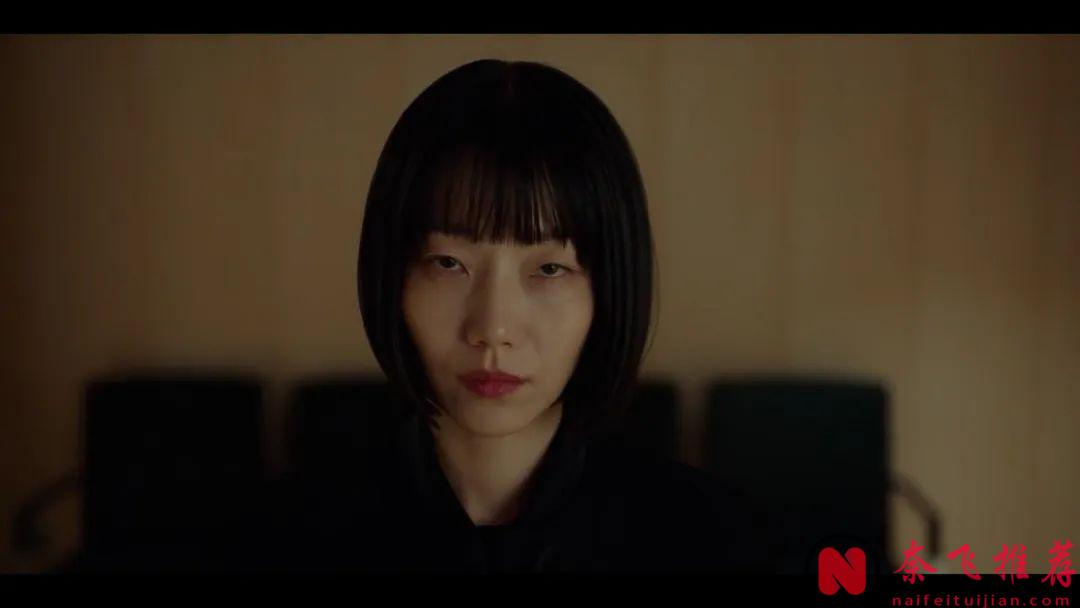 最新瘋癲韓劇《臥底高中》來了，頂級特工變身高中生，無腦爽劇