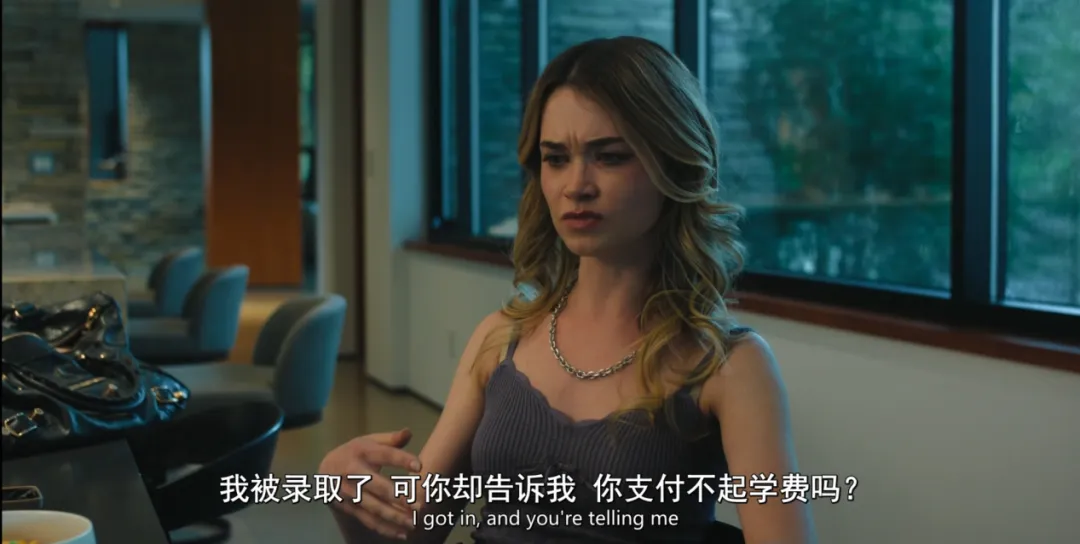 复仇爽文的鼻祖《魔女嘉莉(剧版)》，少女惨遭校园霸凌后复仇！