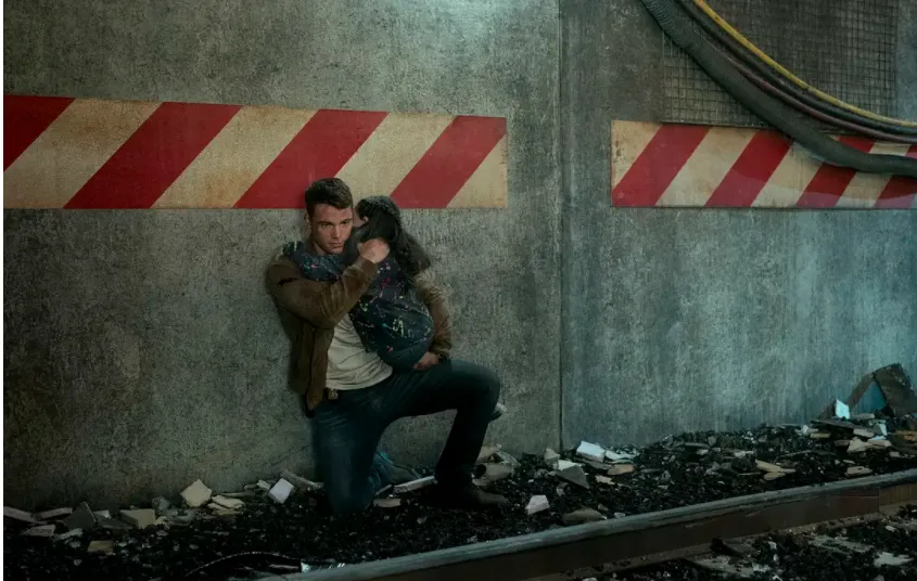 Netflix原創劇集首周觀看量第三名，情報間諜片《暗夜情報員》第一季全解析！