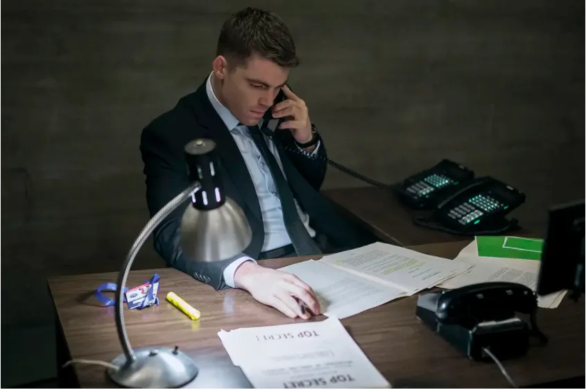 Netflix原創劇集首周觀看量第三名，情報間諜片《暗夜情報員》第一季全解析！